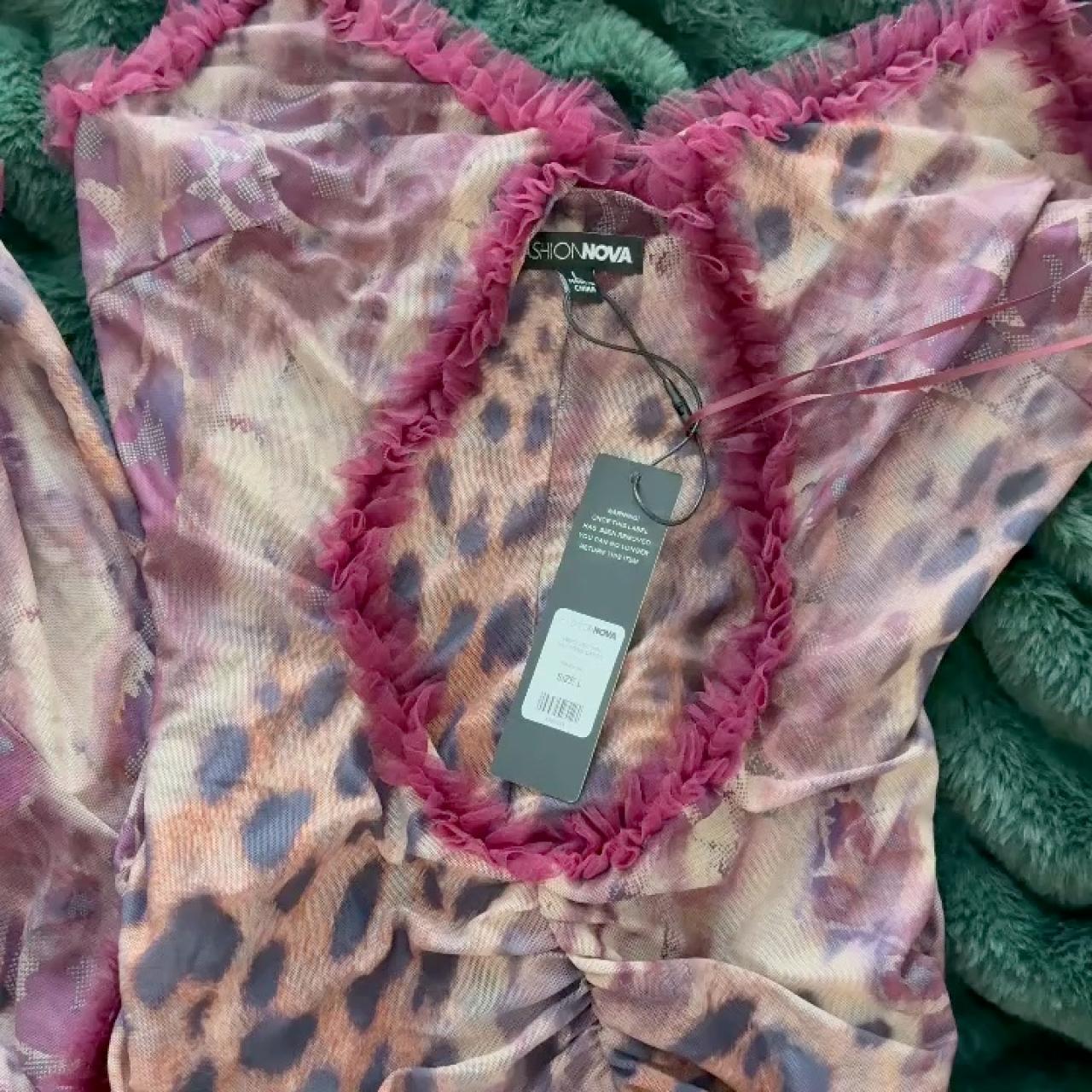 item listed by sofibelz