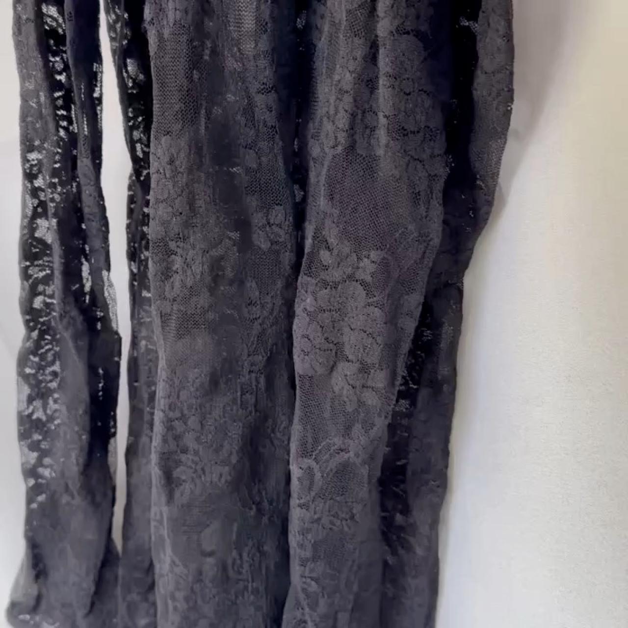 item listed by tealgreenblue