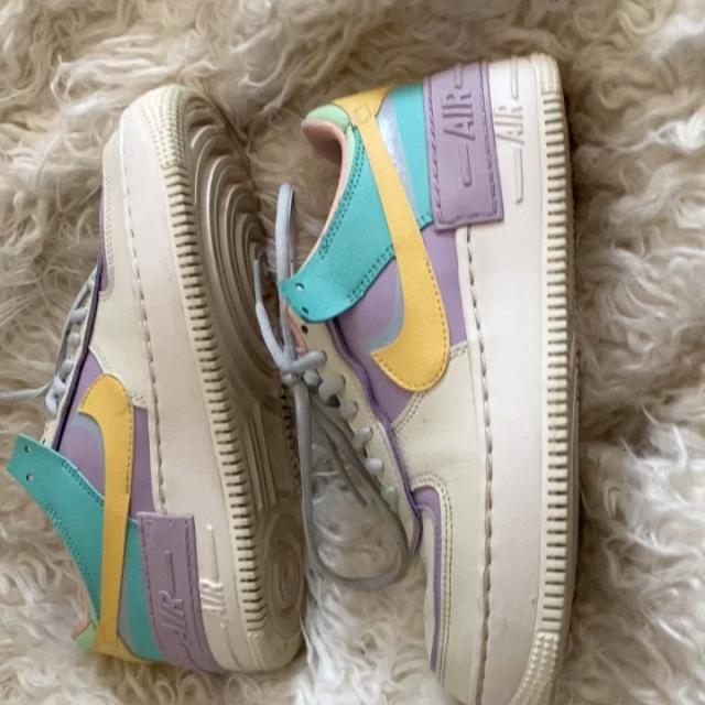 nike shadow ivoire pale