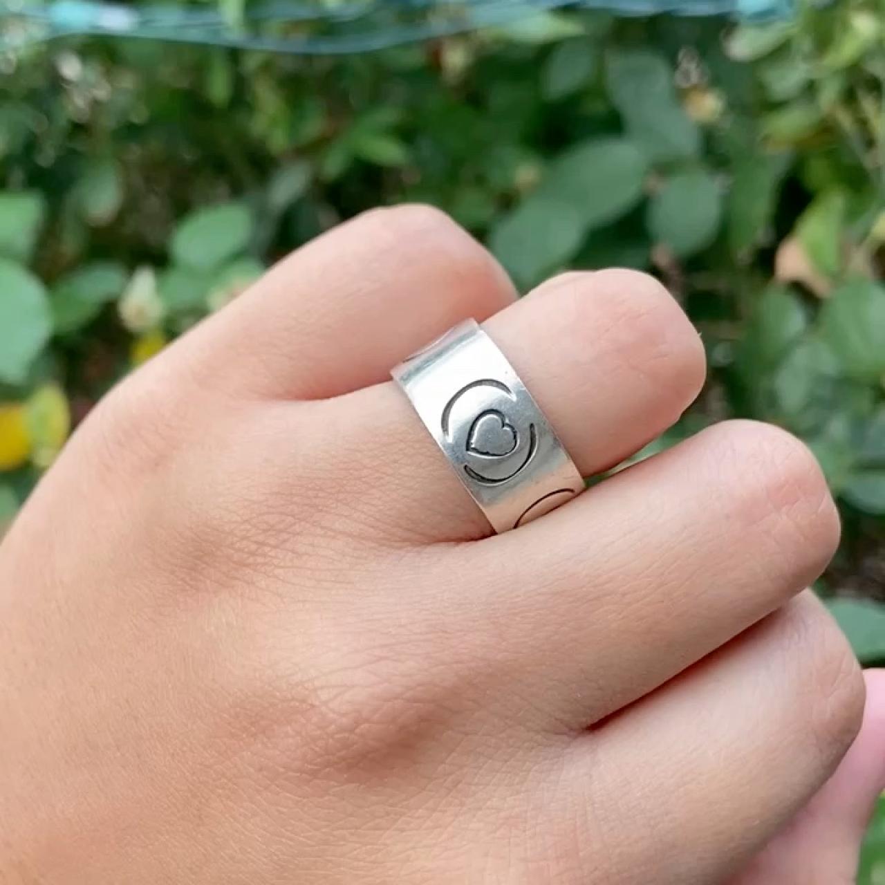 Vintage 11mm Sterling Silver Love Hearts Band Ring Depop