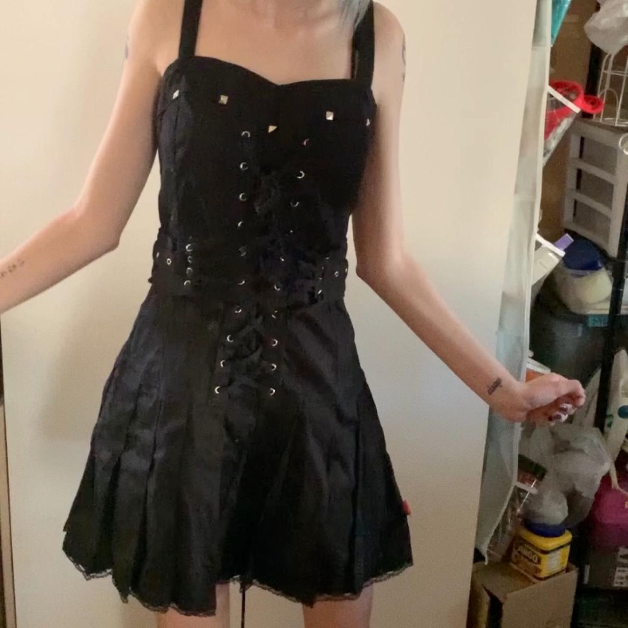 item listed by elviray2k76