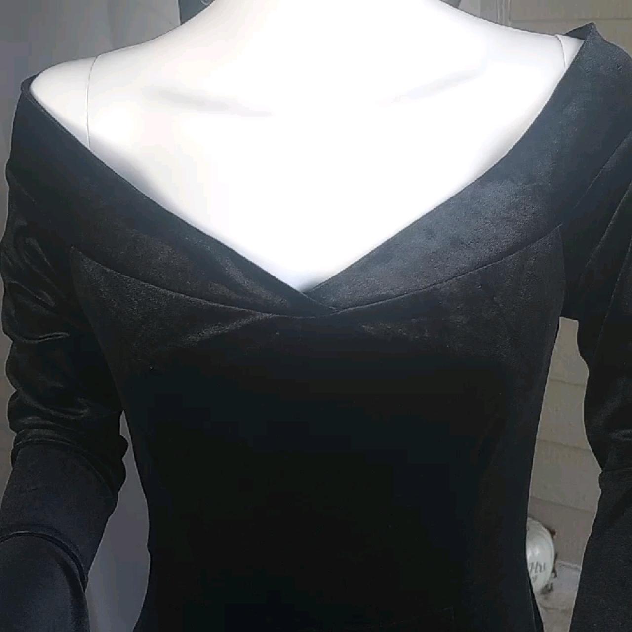 Never worn Morticia Addams style dress in a size M.... - Depop