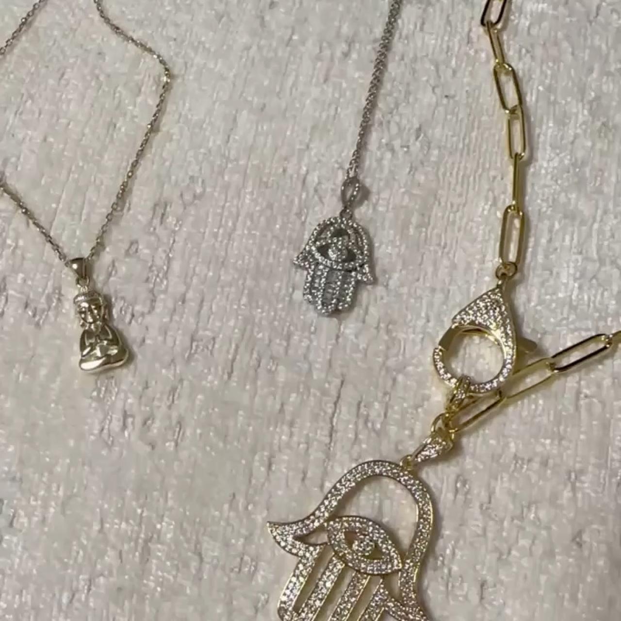 item listed by curvy_collection