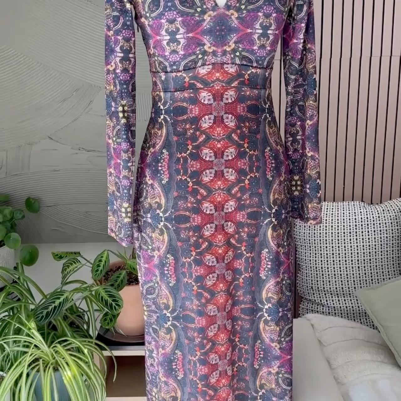 item listed by volentescloset