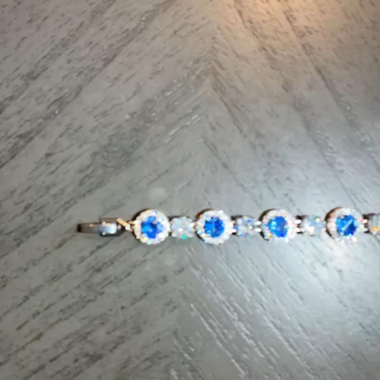 item listed by ignrntstudios