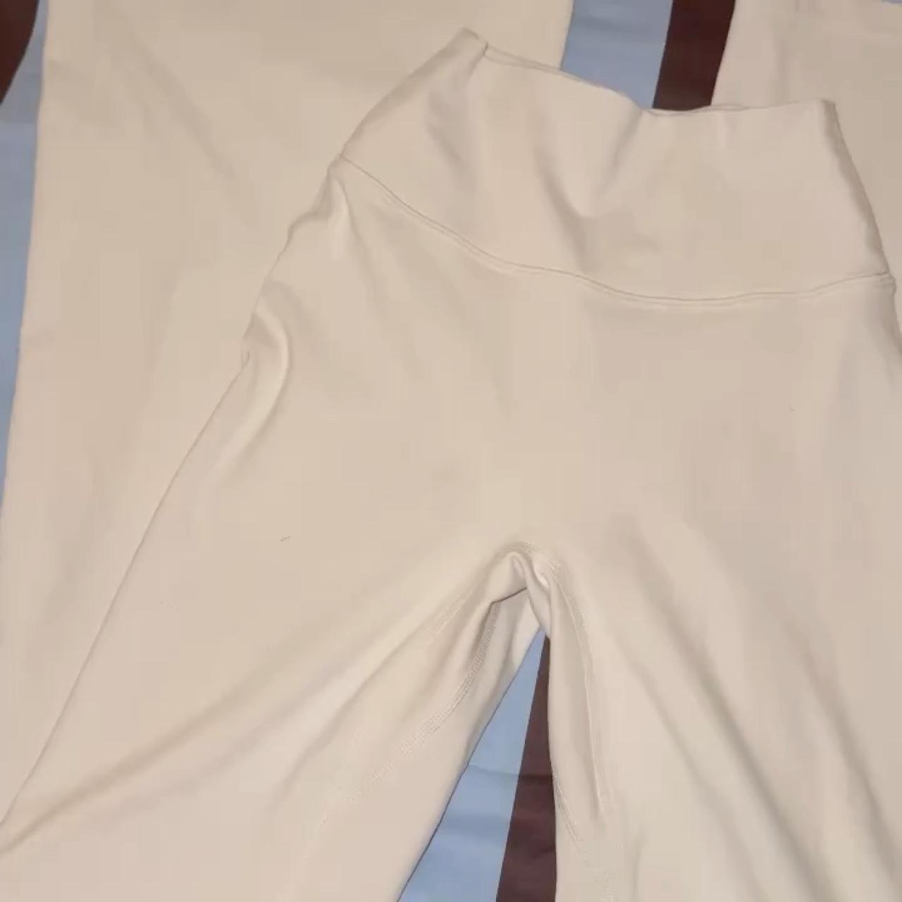 item listed by __lottie__