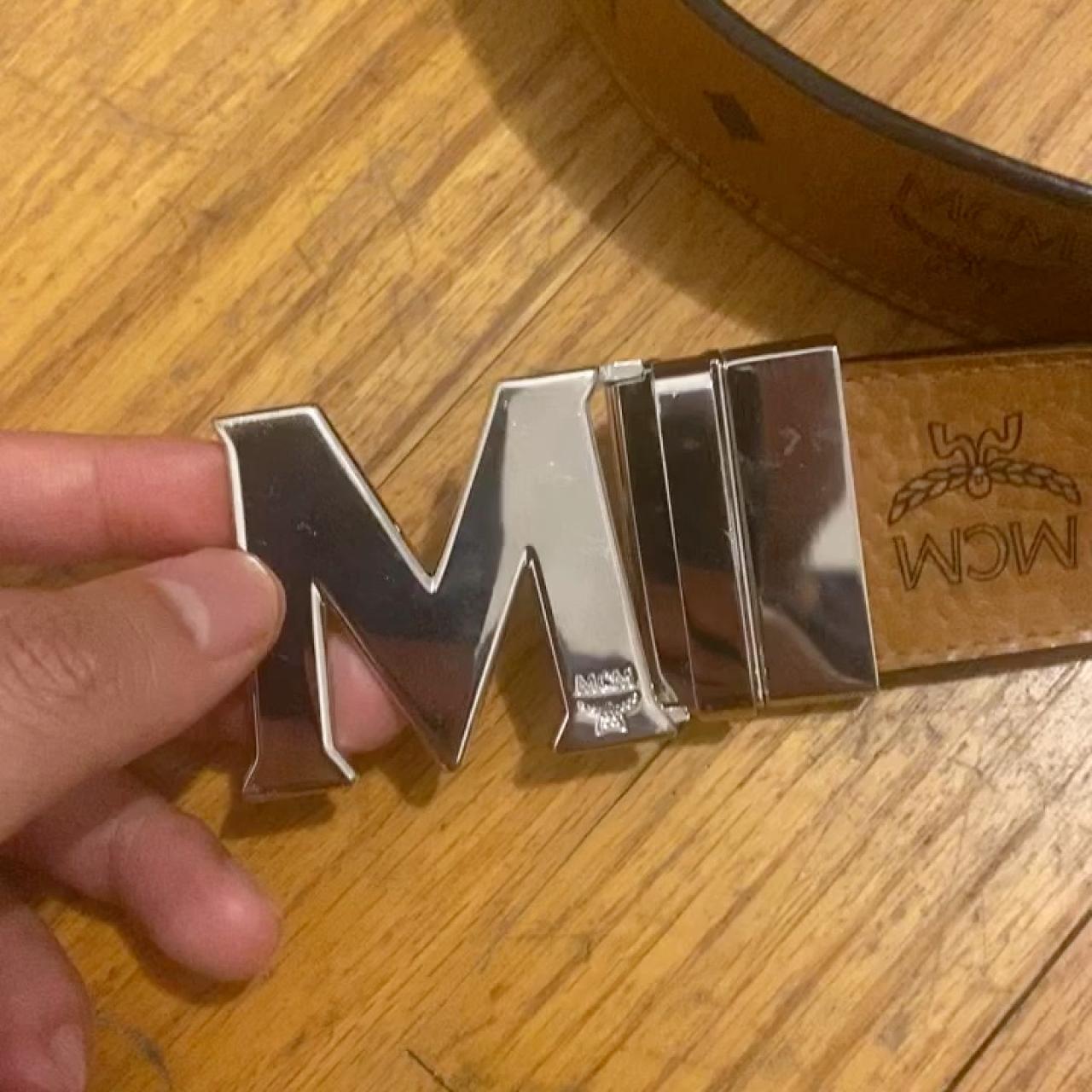 Mcm belt outlet real vs fake