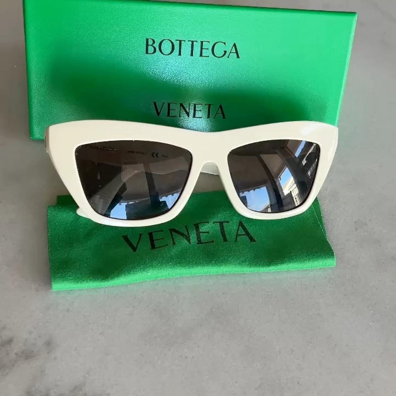 item listed by stephanie_simplestyle