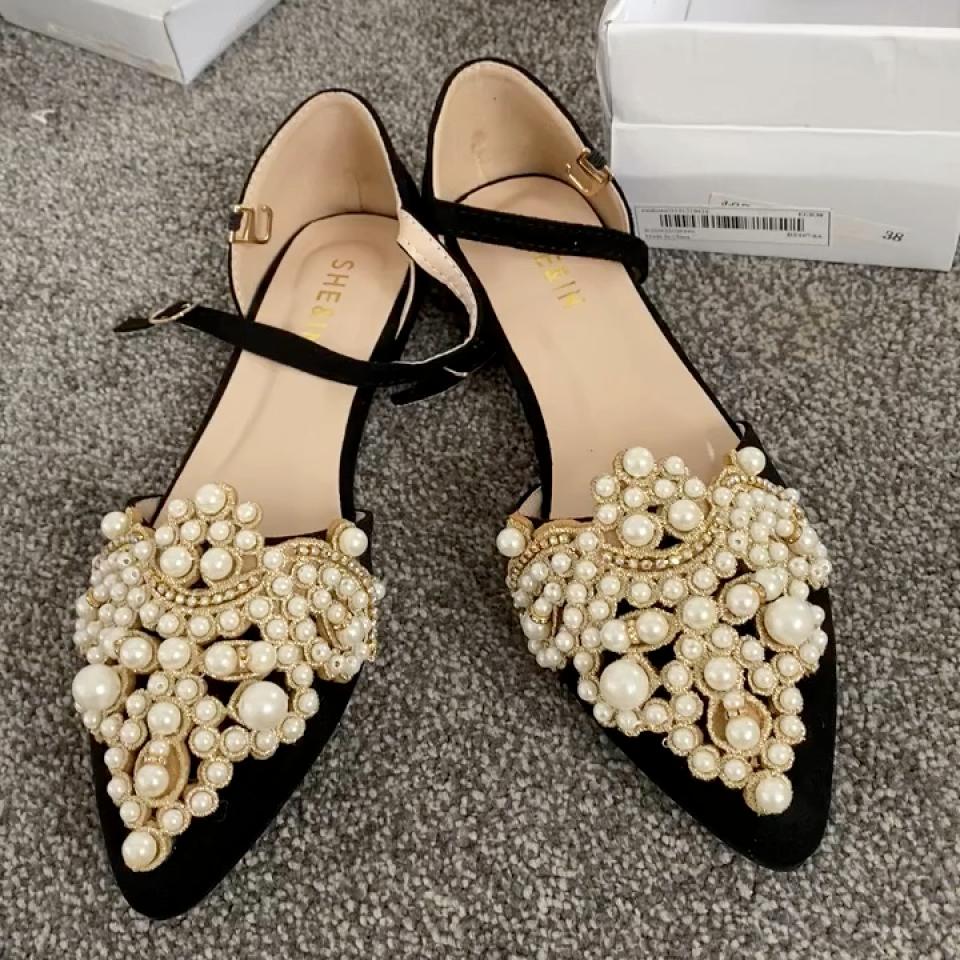 pointed toe faux pearl decor flats