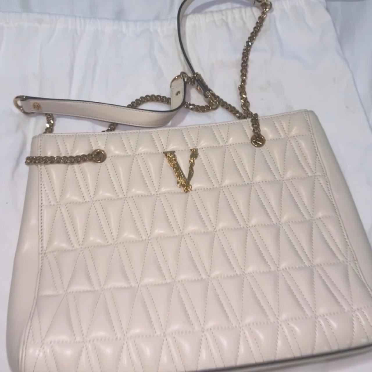 item listed by stelou13