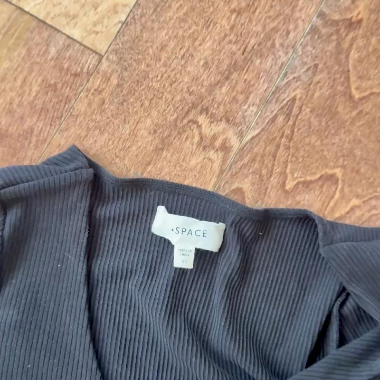 item listed by luxecaliseller