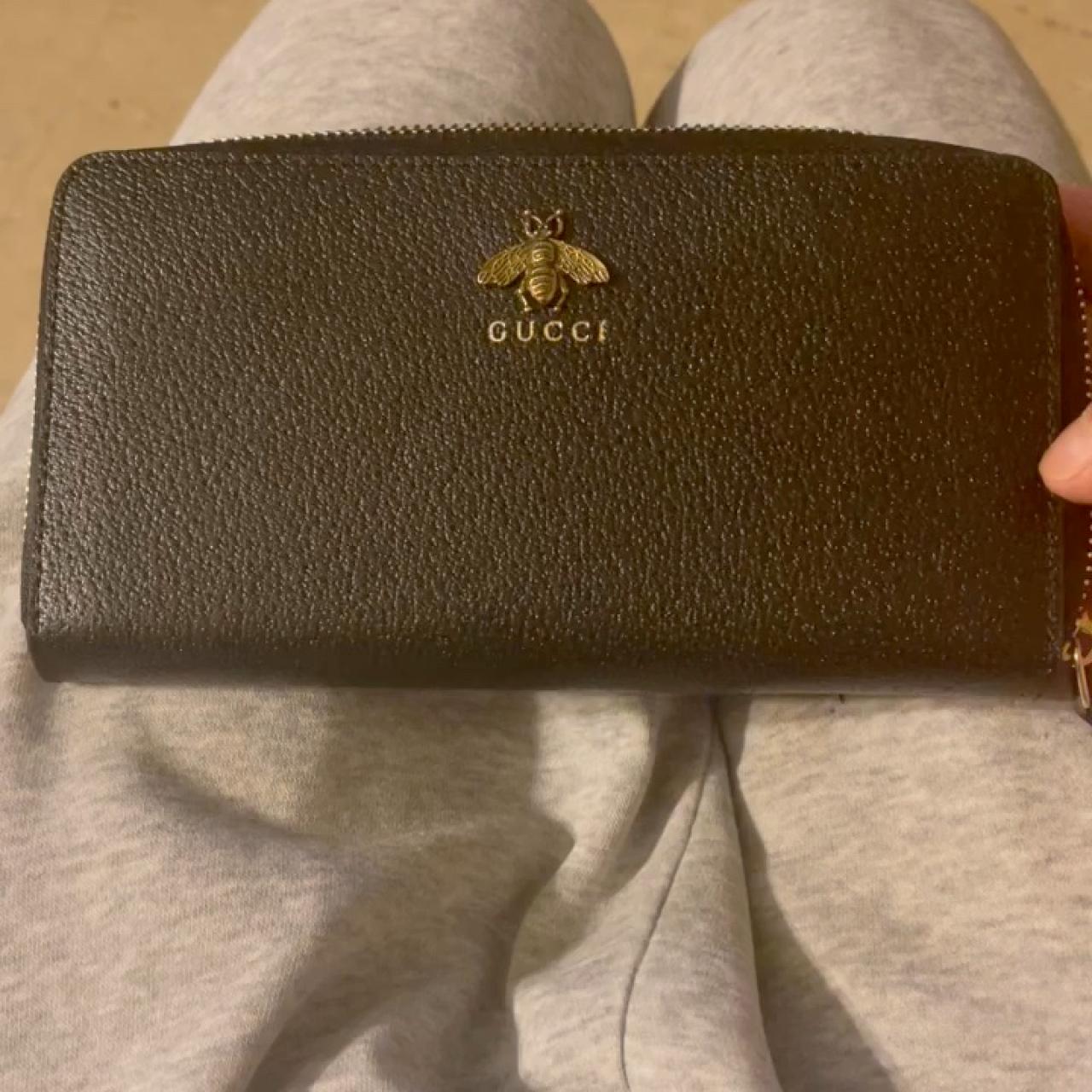 Gucci bee wallet £25 delivered no less. Message me - Depop