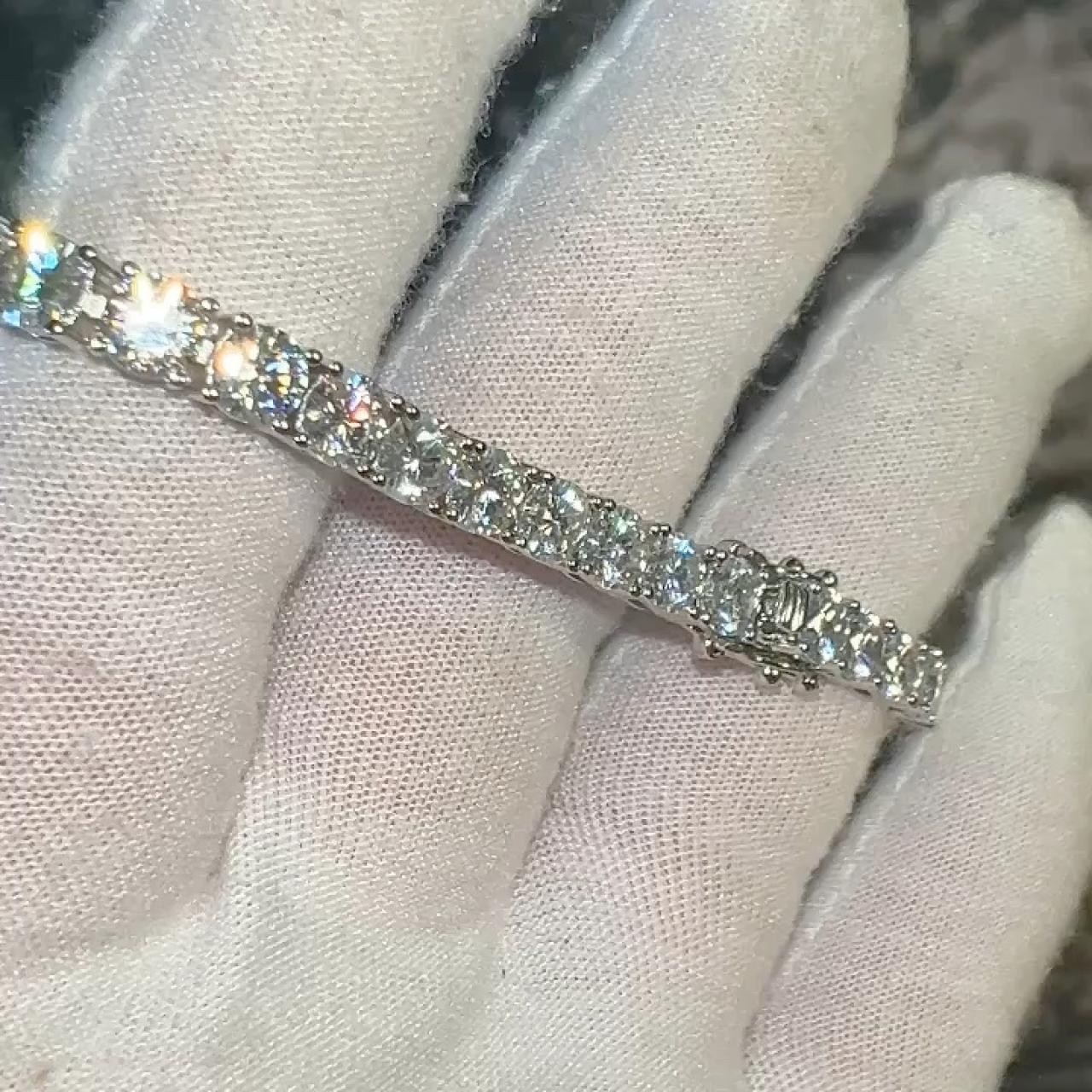 item listed by magic_vendors
