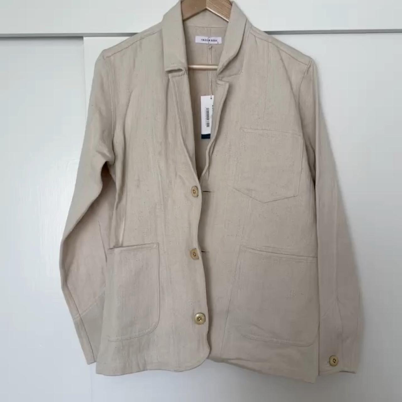 item listed by lil_tea_pot