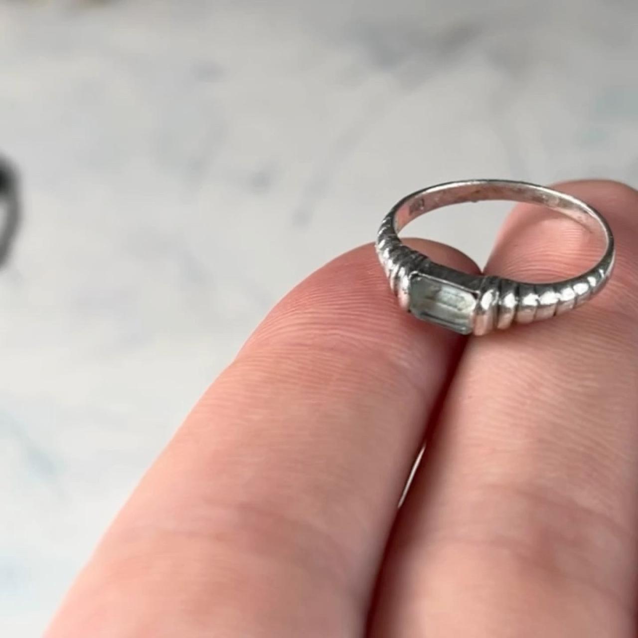 Vintage Jewelry Sterling Silver Aquamarine Ring... Depop