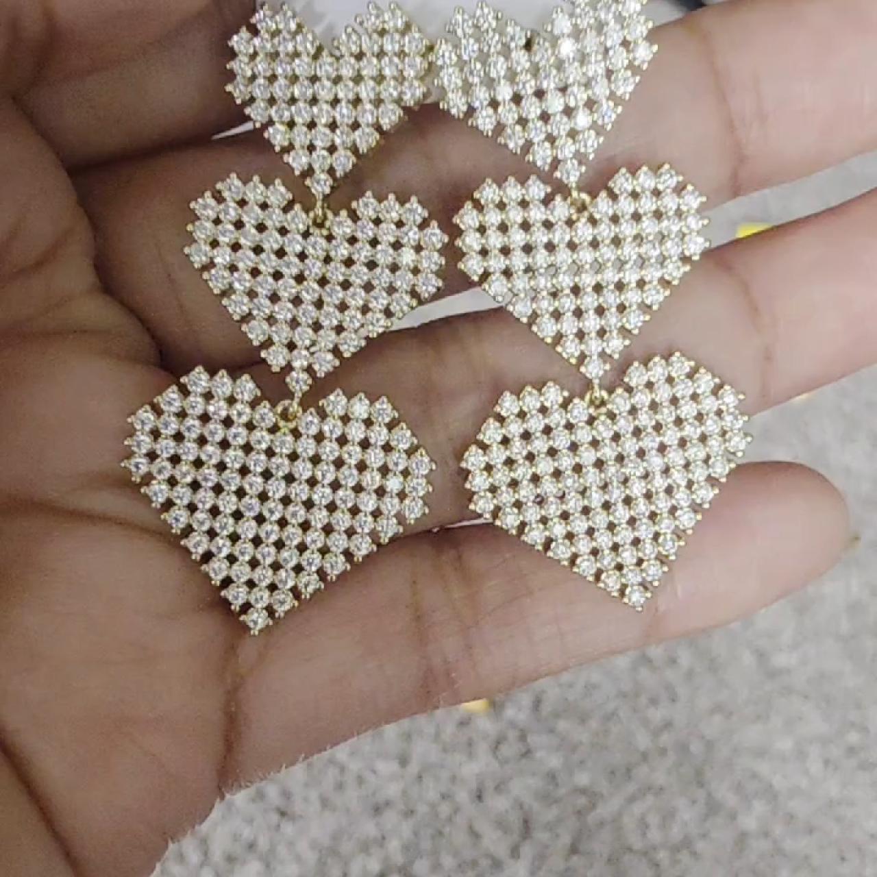 item listed by jacquelinne93
