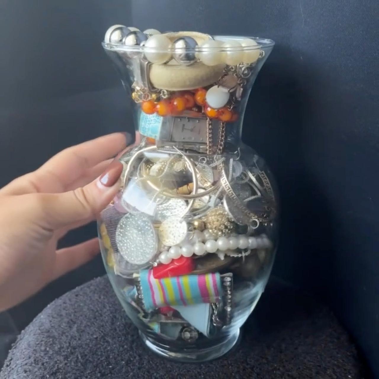 item listed by thriftback
