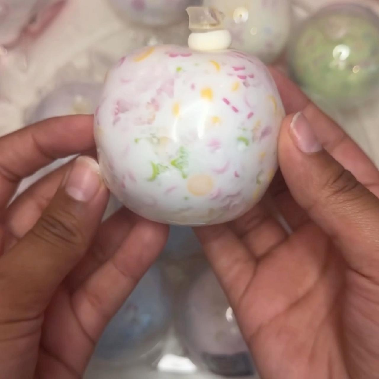 item listed by cutiepopsquishies