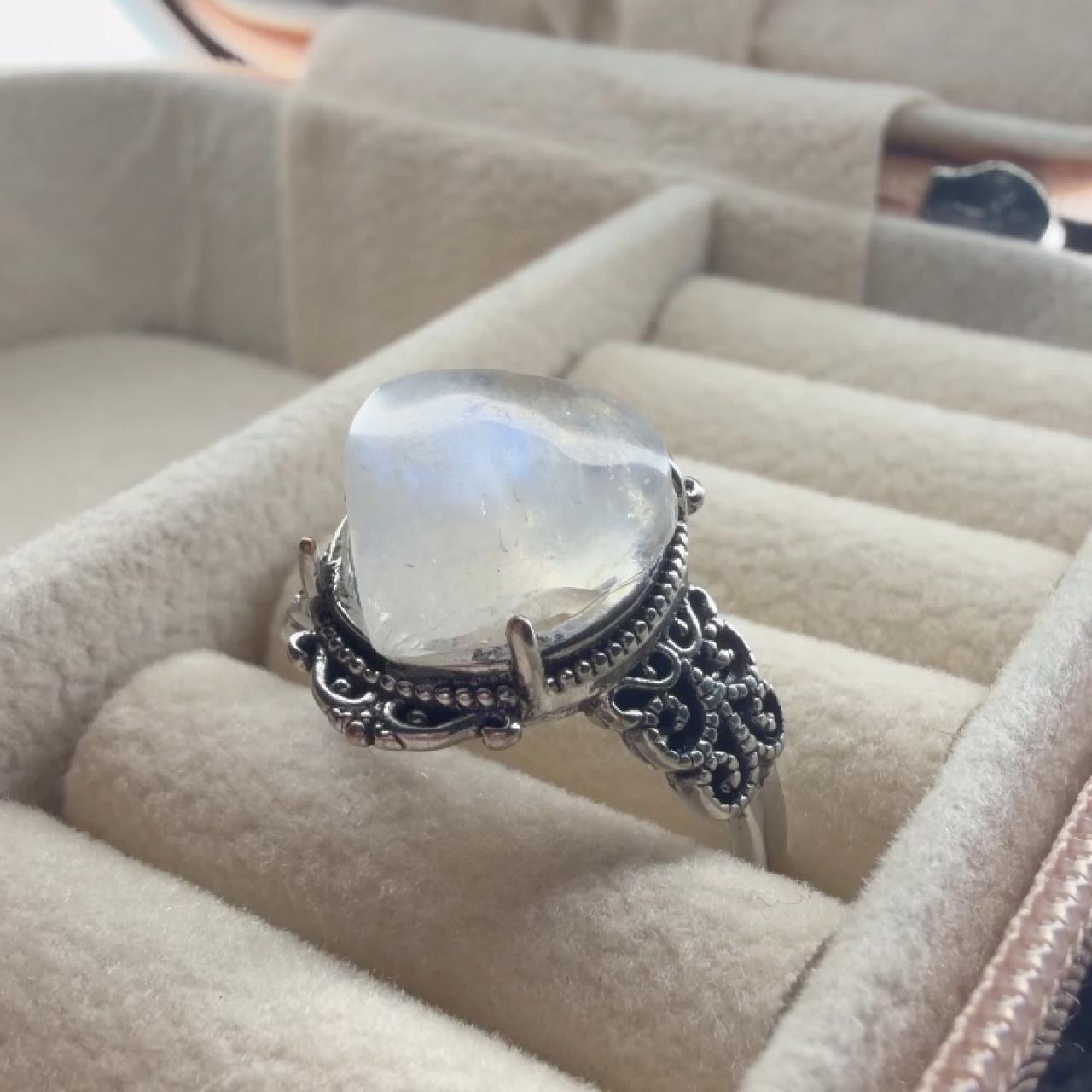 item listed by sauc1203