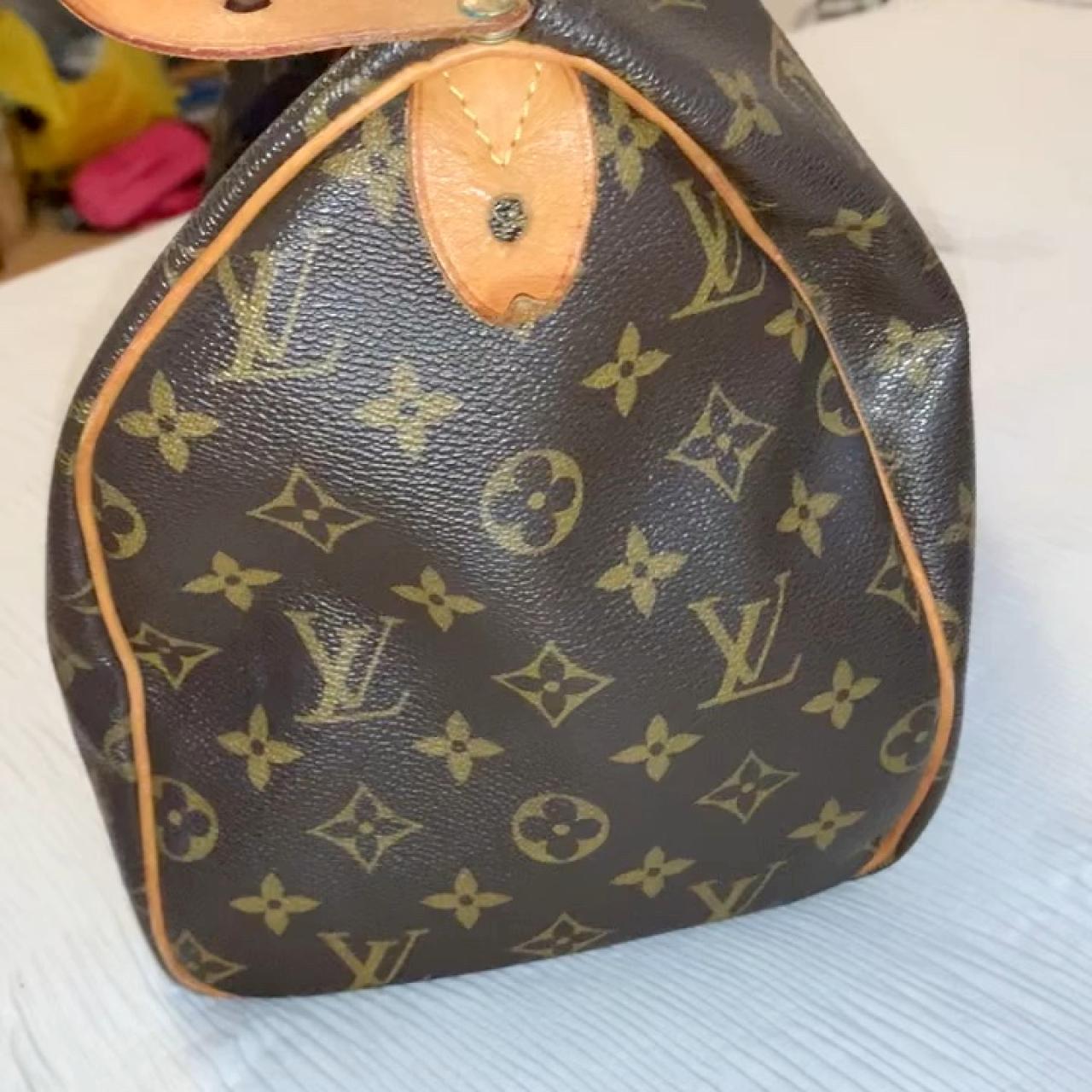 Louis Vuitton speedy 25 bag Authentic LV bag - Depop