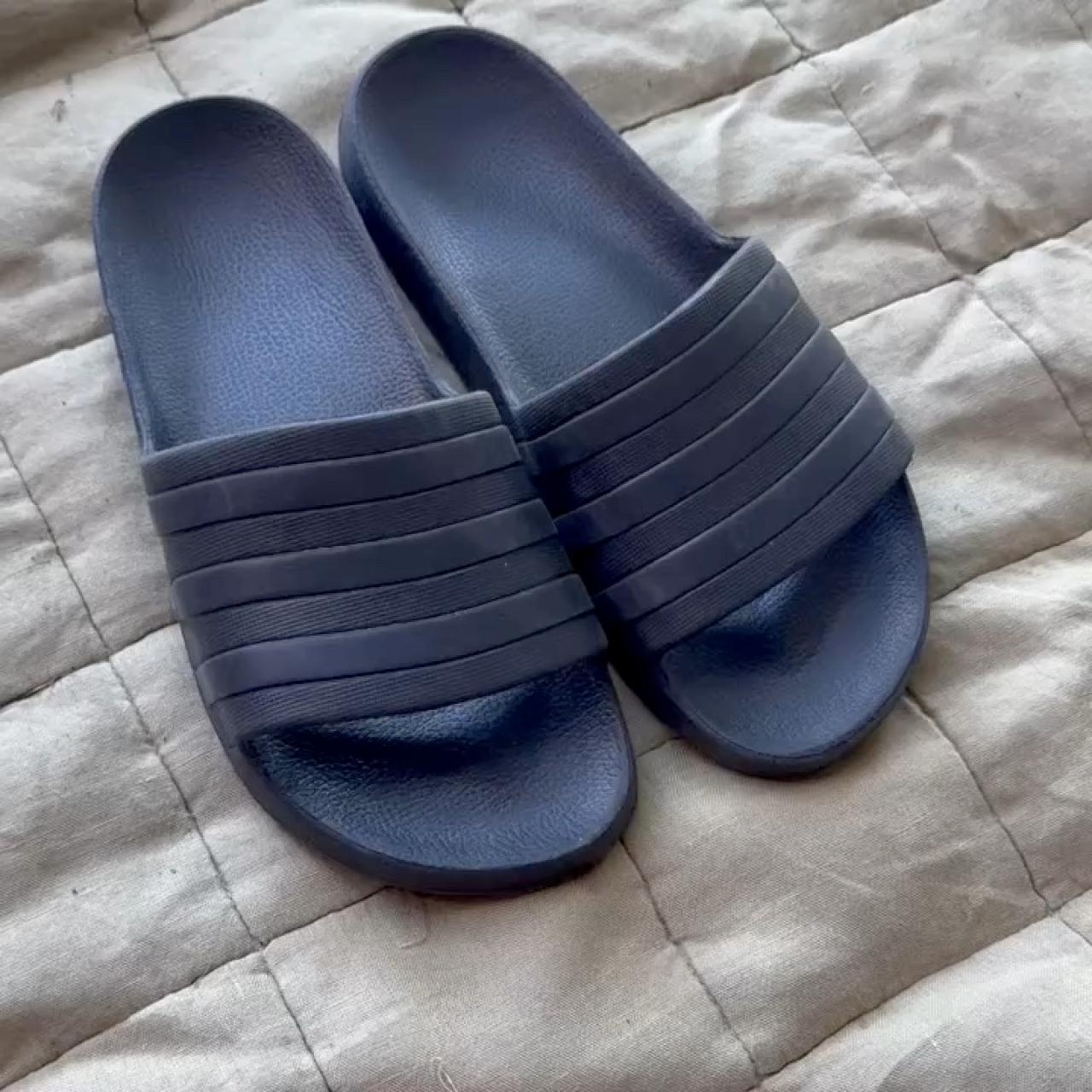 item listed by klobird