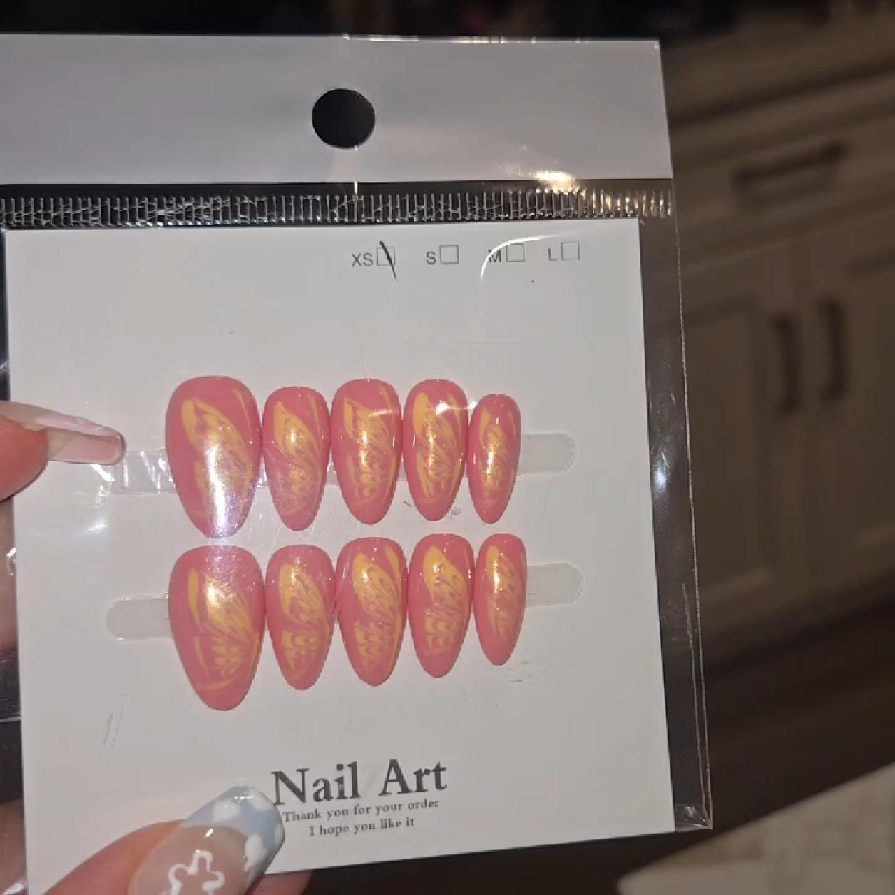 item listed by sweetinhb