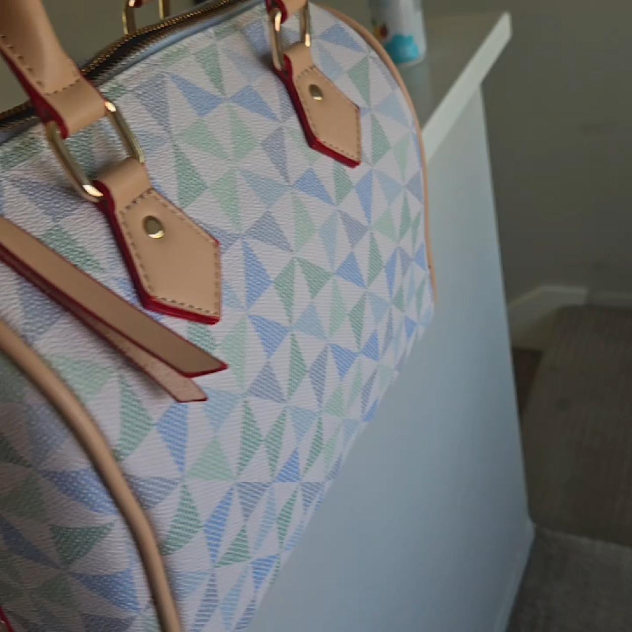 item listed by sweetinhb