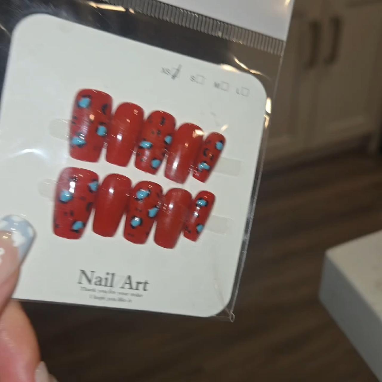 item listed by sweetinhb