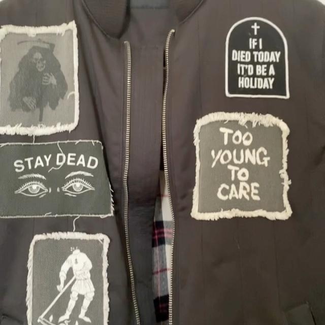 dropdead ジャケット 210.jpg