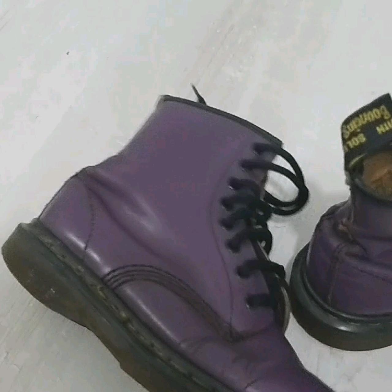 DR. MARTENS DONNA, colore Bourdeaux, n.38. Usate, ma in perfette  condizioni. EUR 80,00 - PicClick IT