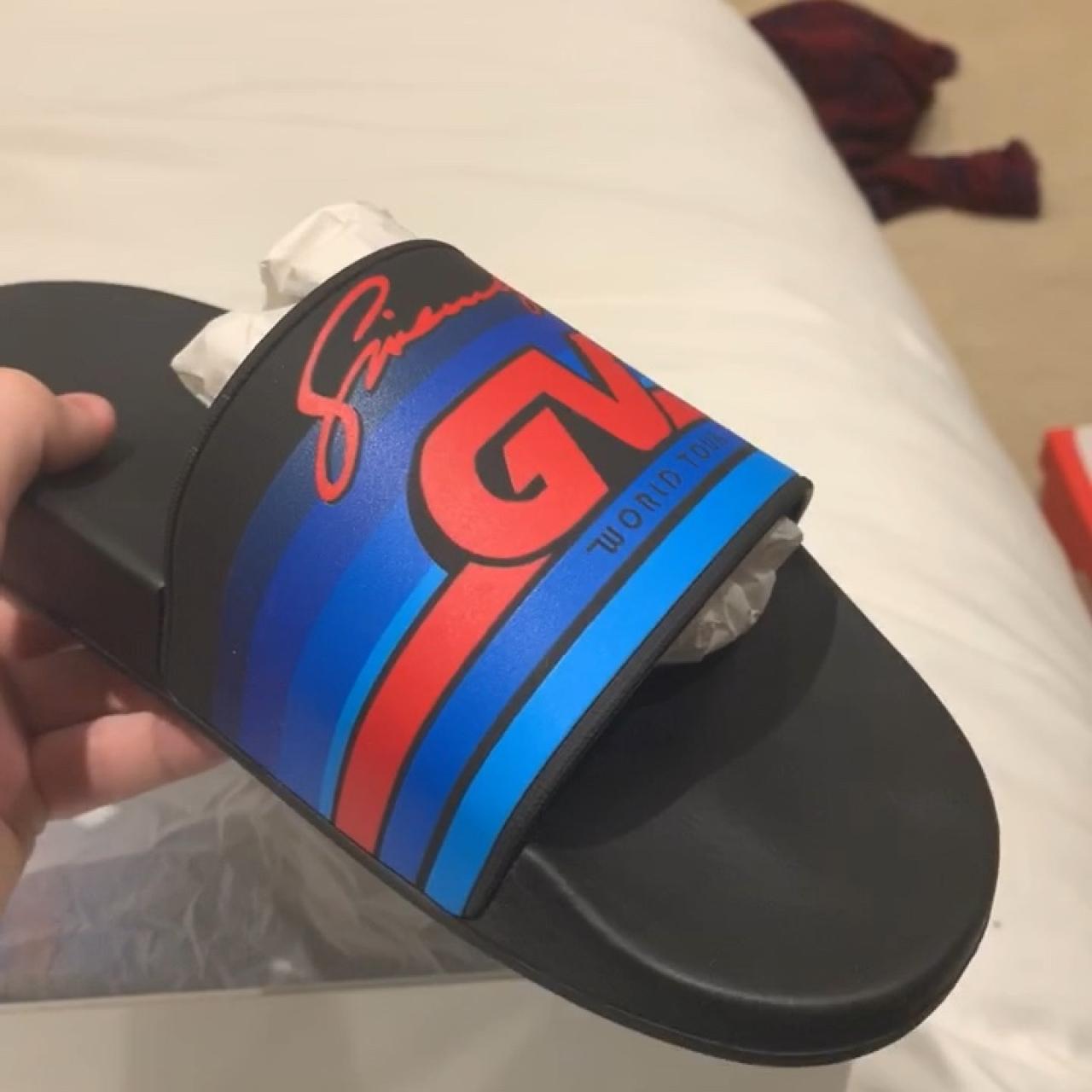 givenchy world tour slides