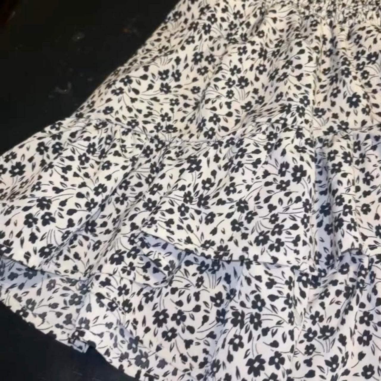 item listed by yvscloset_