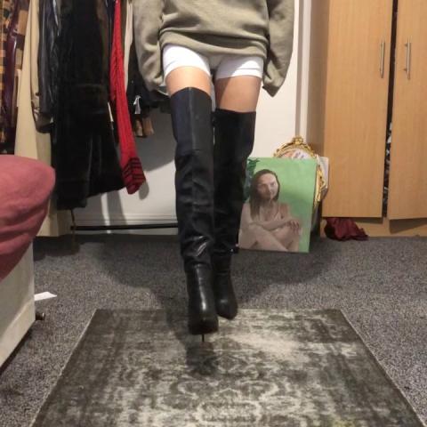 Kurt Geiger Vita boots. - Depop