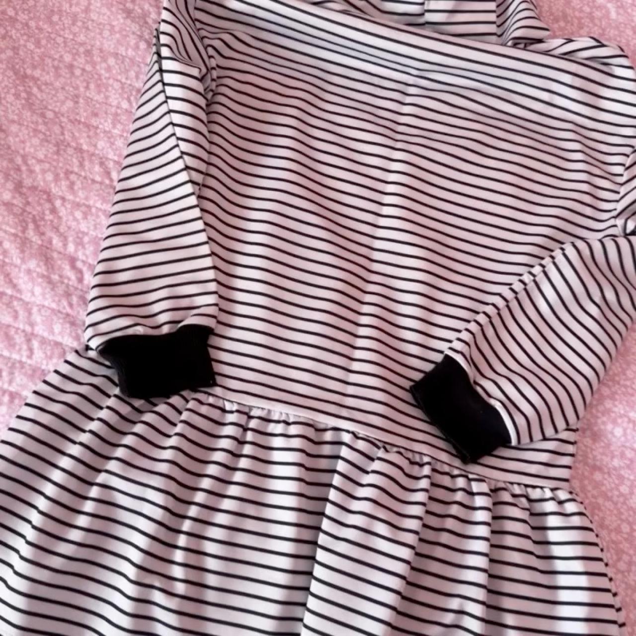 item listed by highfrequencycloset