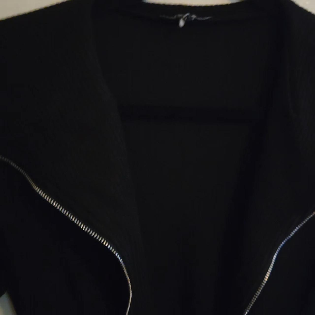 item listed by bluluvsno1