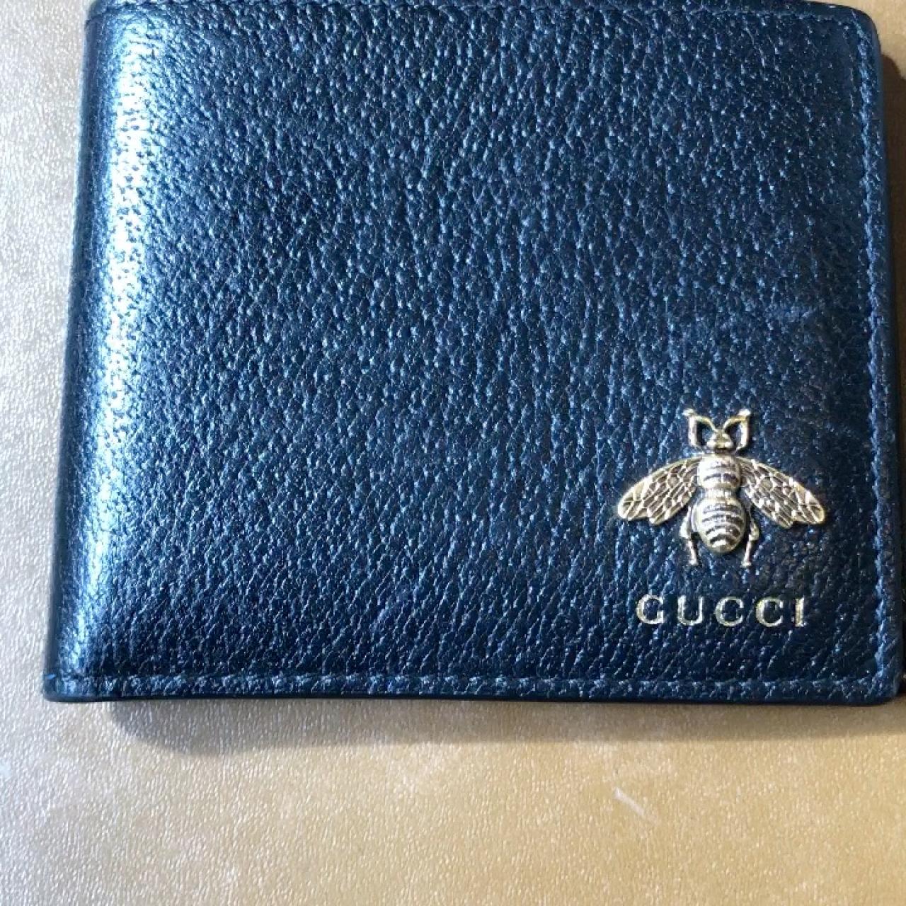 Gucci bee wallet £25 delivered no less. Message me - Depop