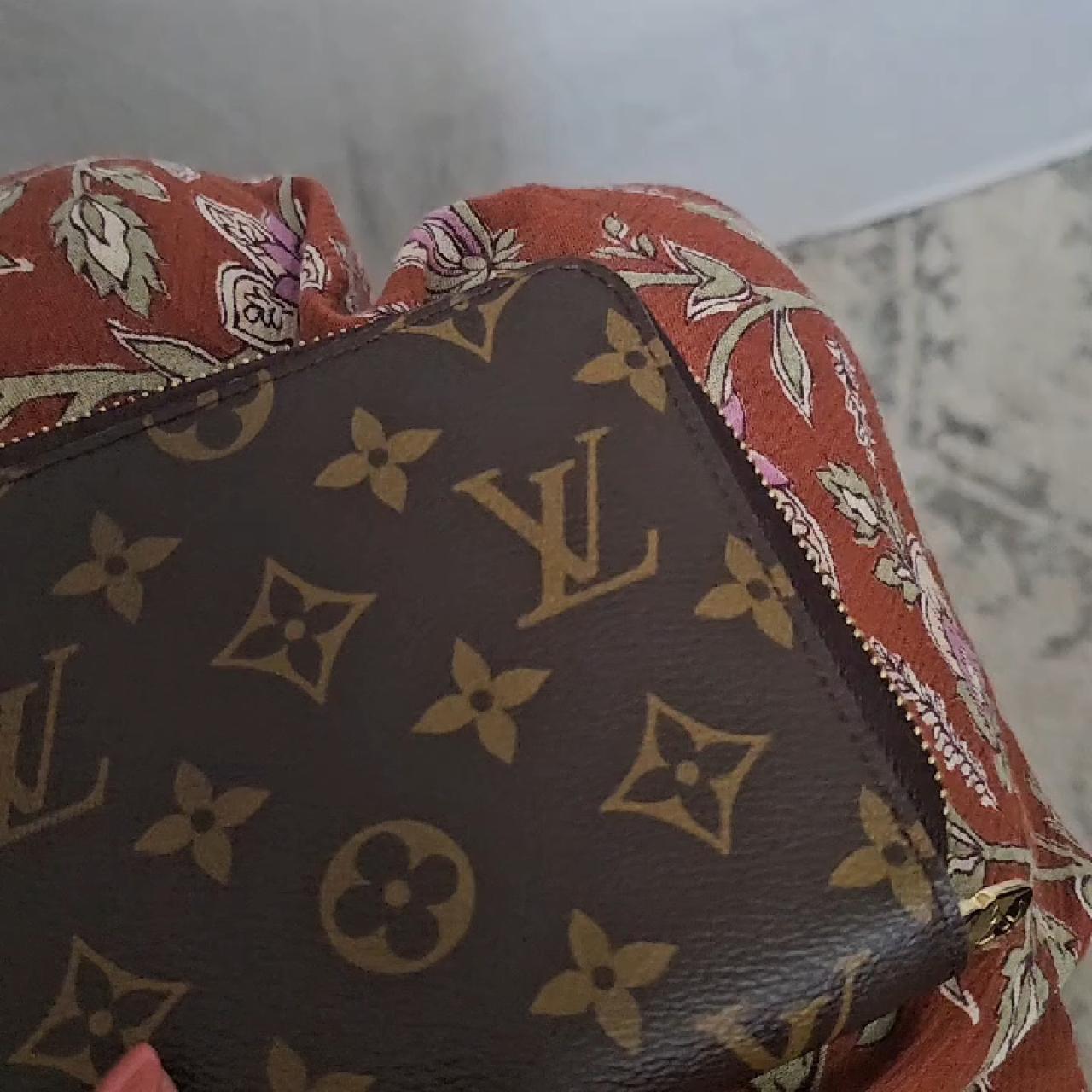 item listed by mixederasvintage