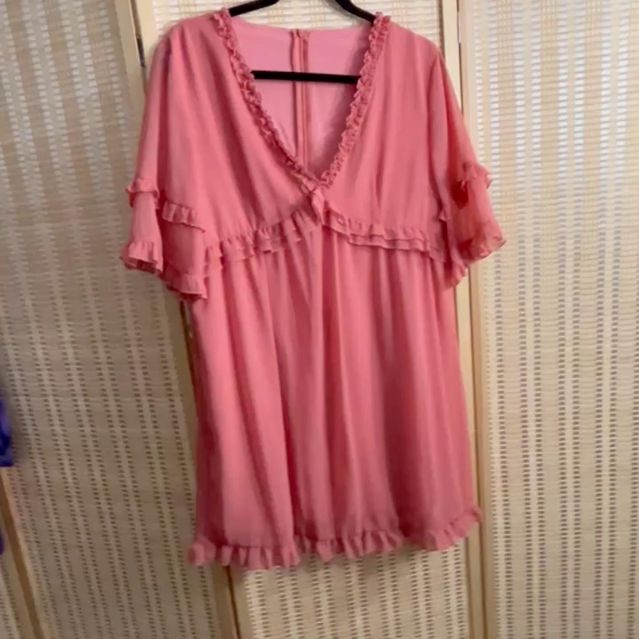 item listed by nadia_cbto