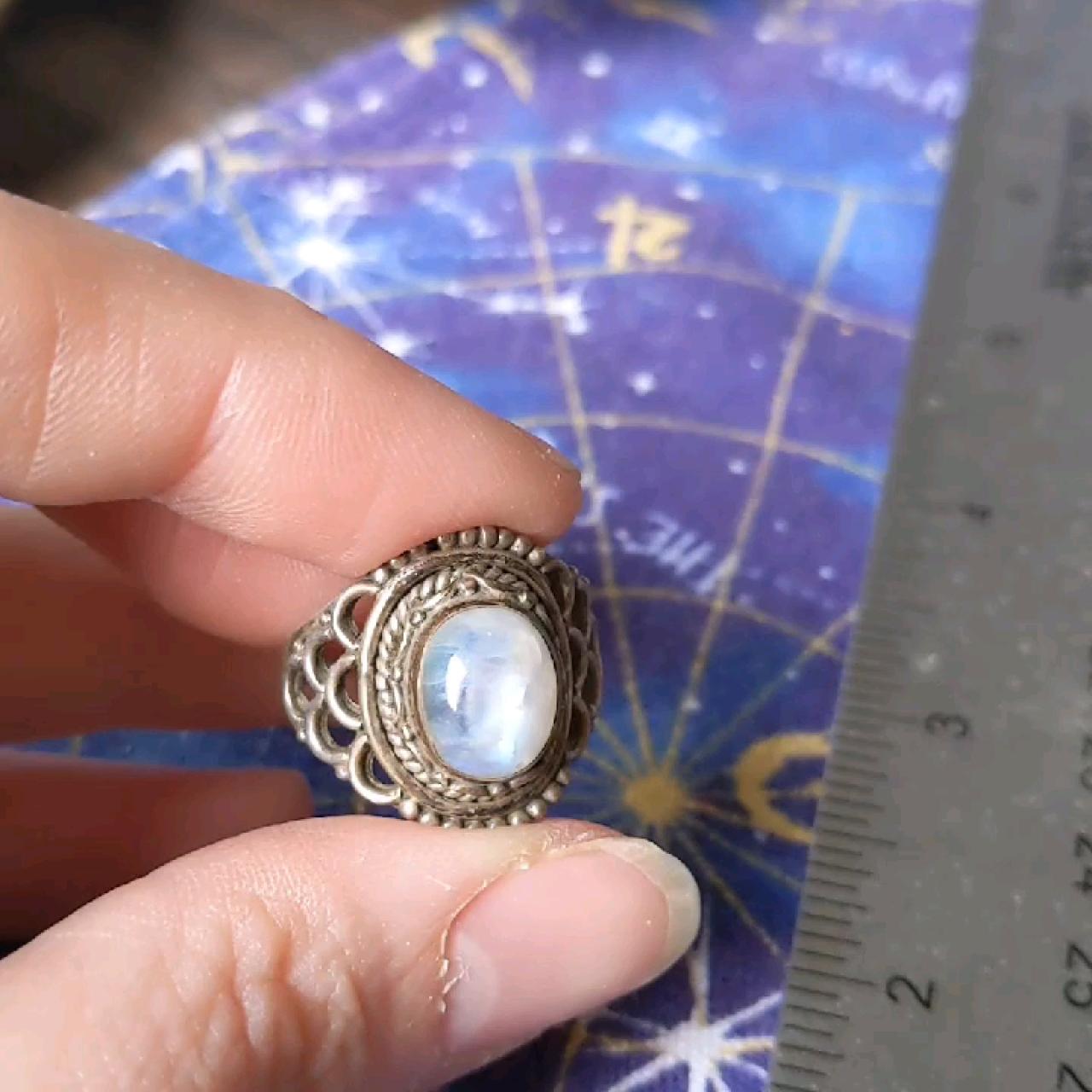 item listed by crystalesscence91