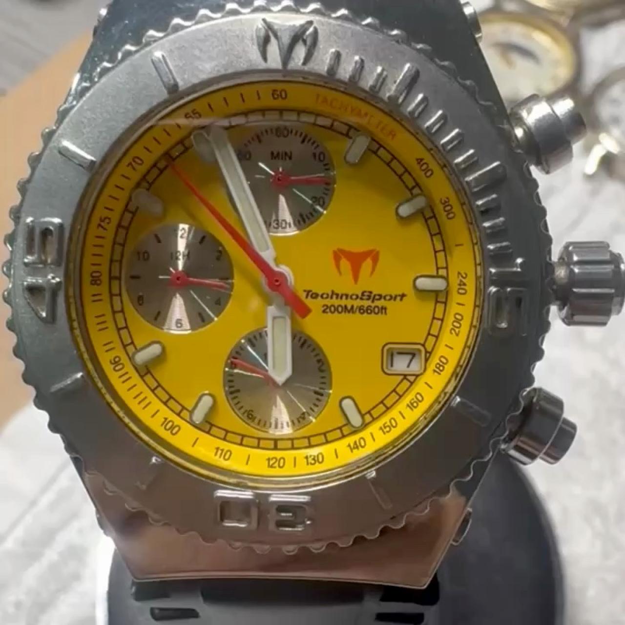 item listed by dorondor31