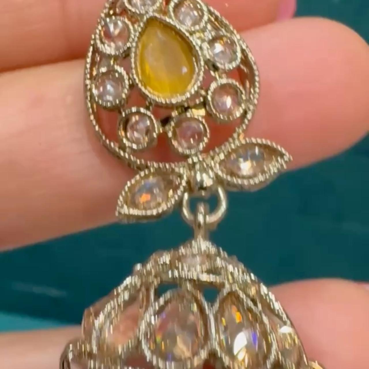 item listed by djraj1980