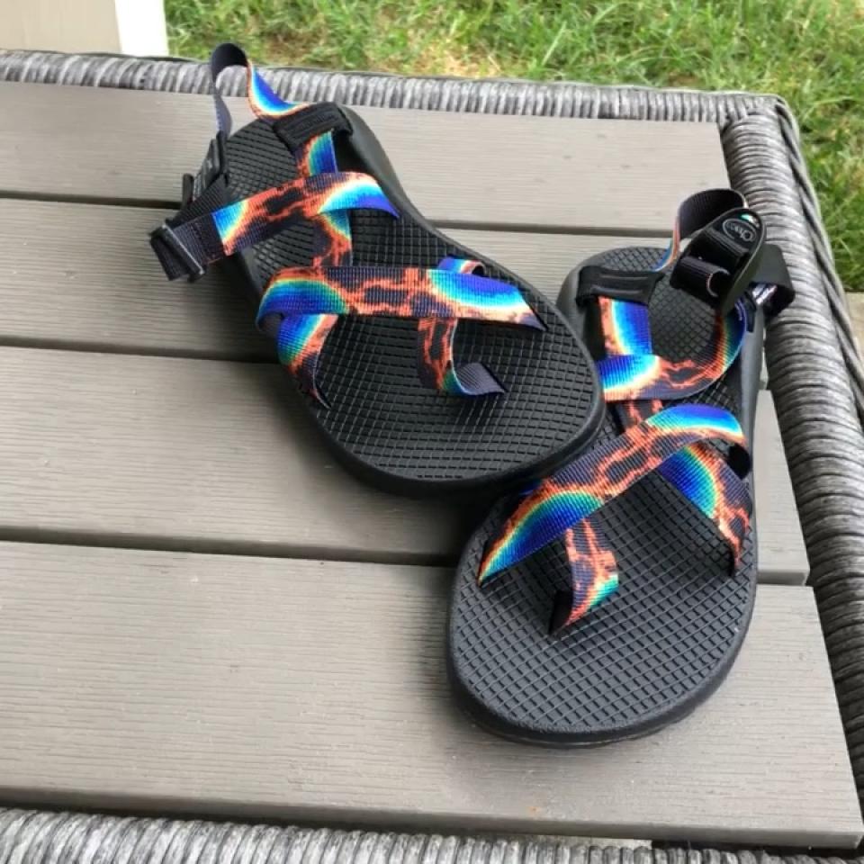 Chaco discount yellowstone sandals