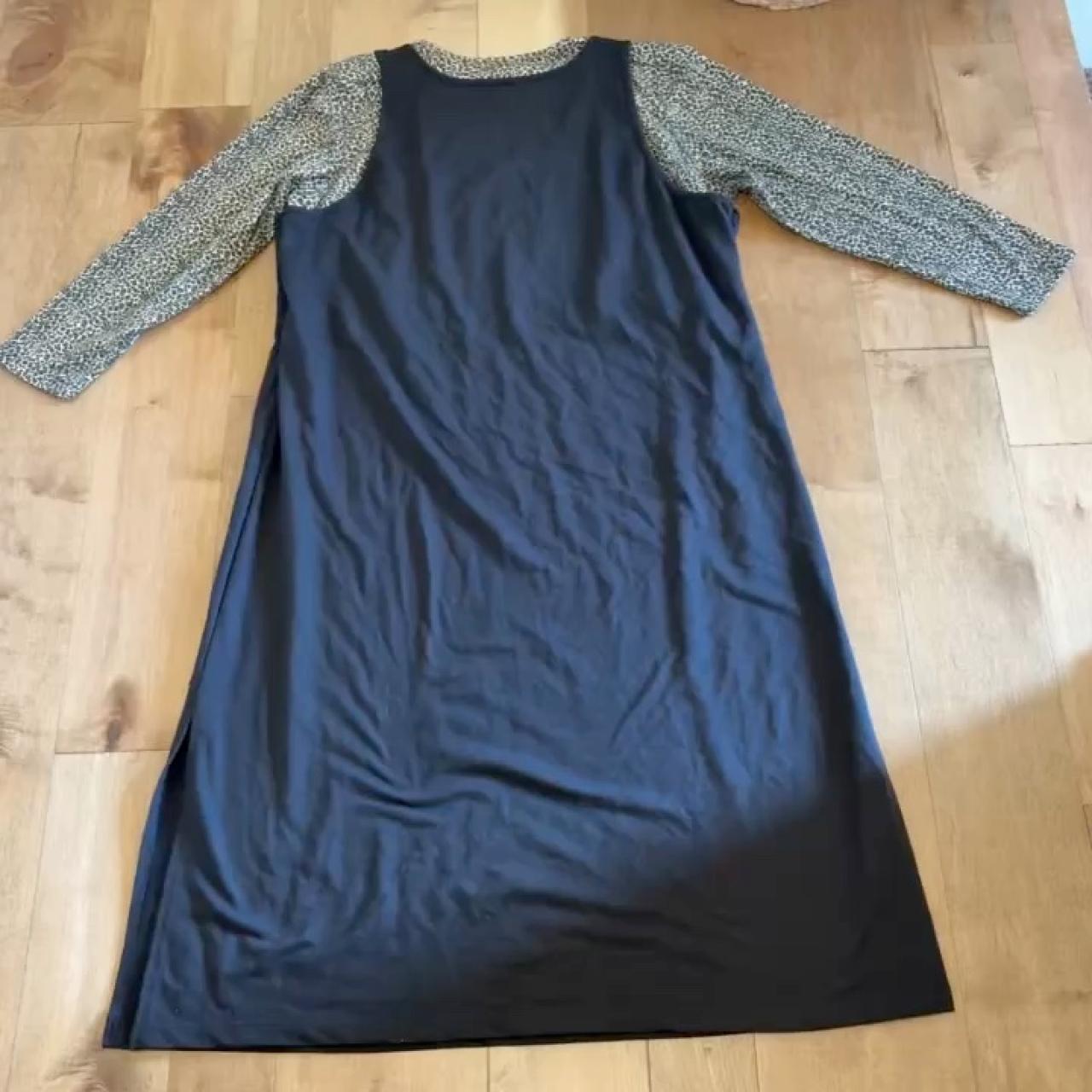 item listed by ajbeethrifty