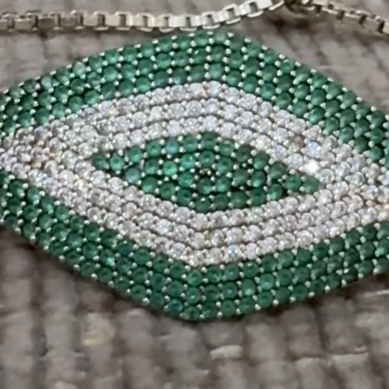 item listed by bazaritoshop
