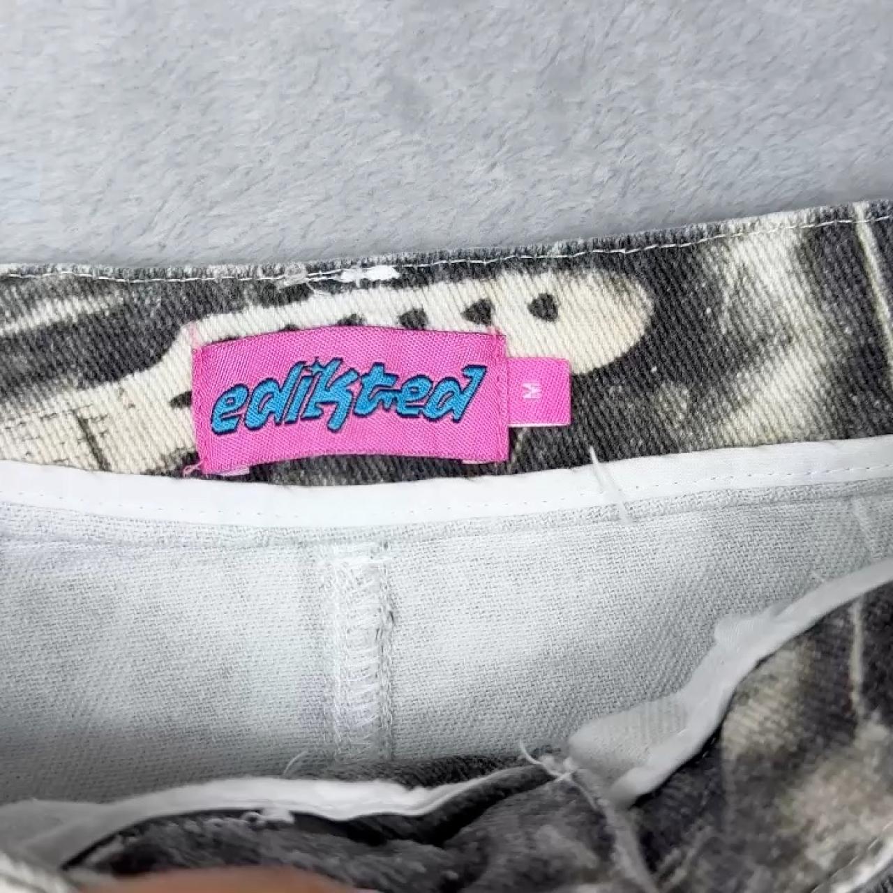 item listed by tag_team_thrifters