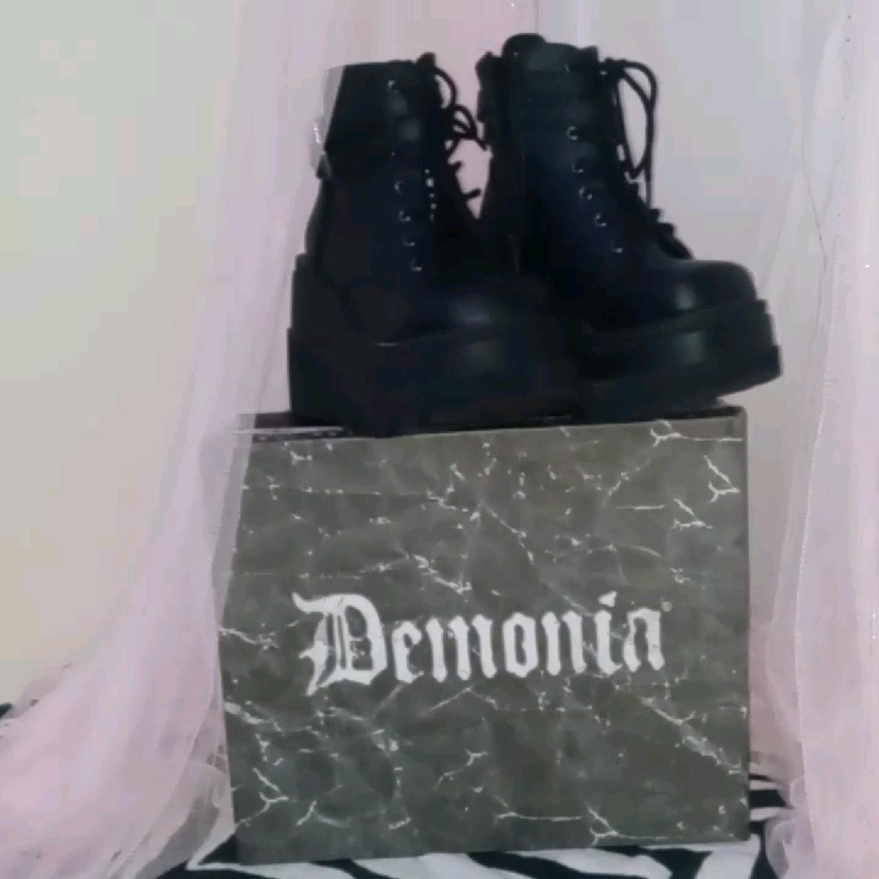 demonia sha52