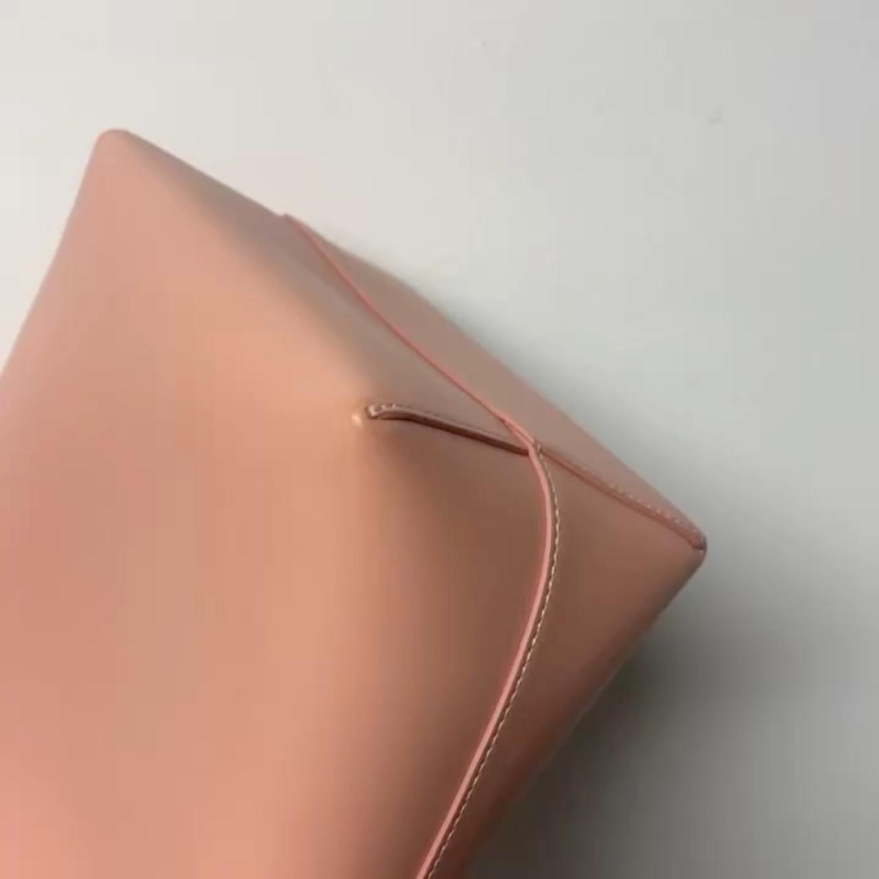 item listed by surimarket