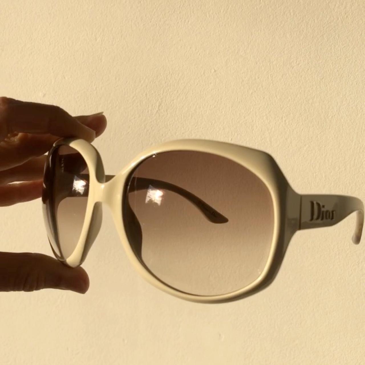 Christian Dior Glossy1 Gradient Sunglasses White Brown Amazon.co.jp: Dior Christian Dior Sunglasses GLOSSY1 N5A/02  main image 3