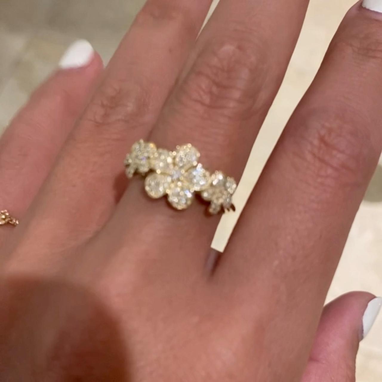 item listed by chiclilmermaid