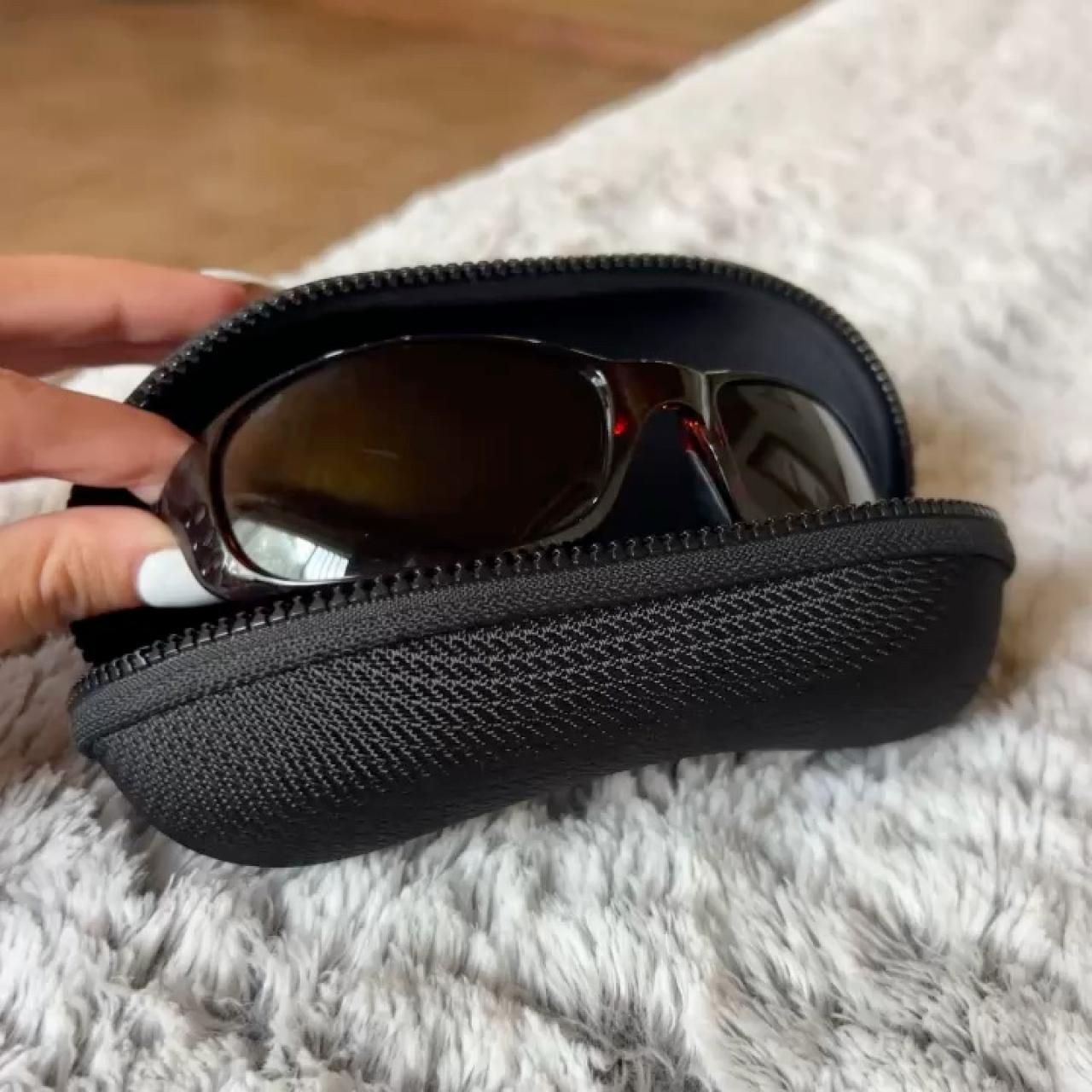 item listed by ant_618